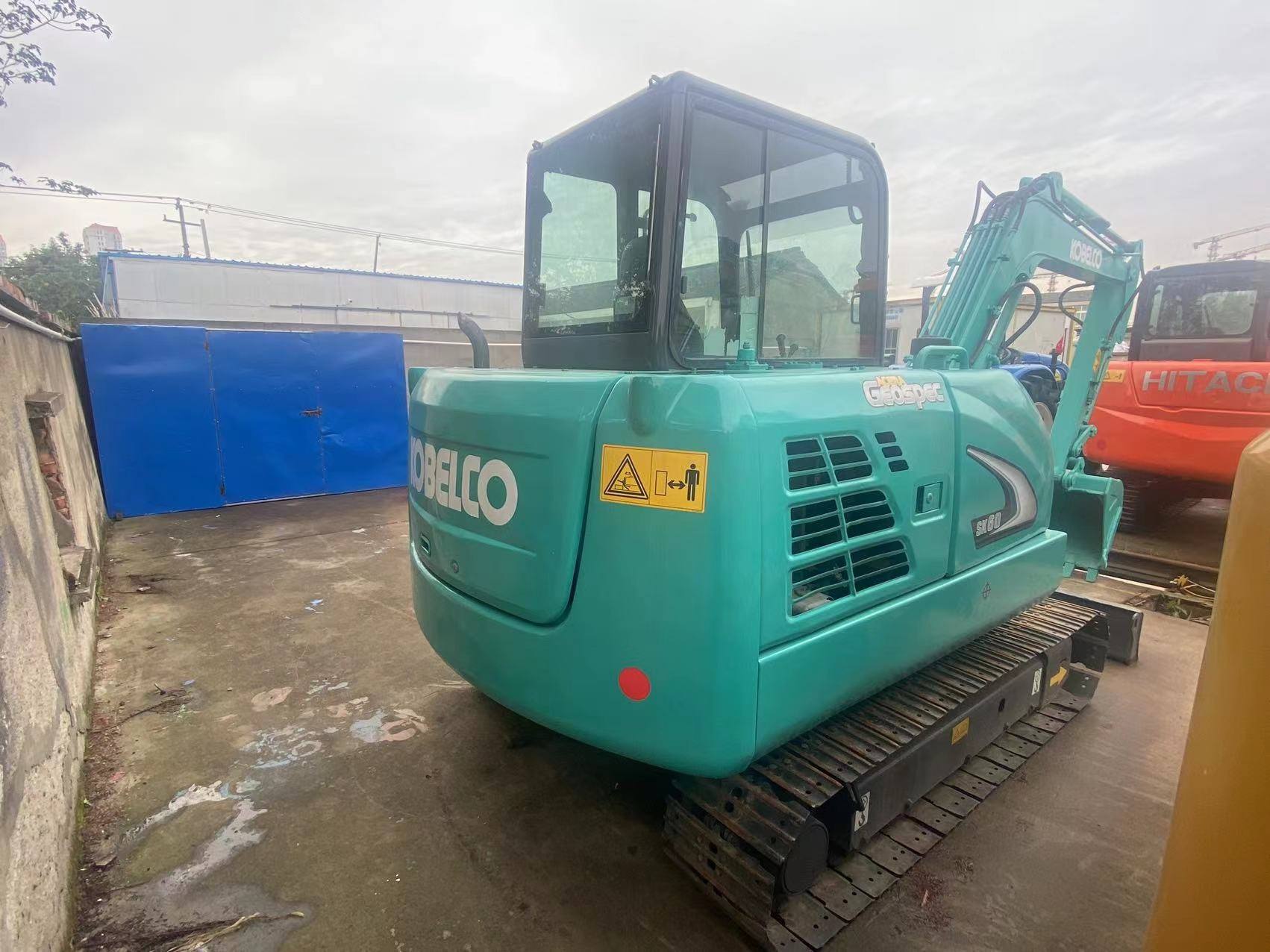 二手KOBELCO SK60 挖掘机 | No. 2465-4